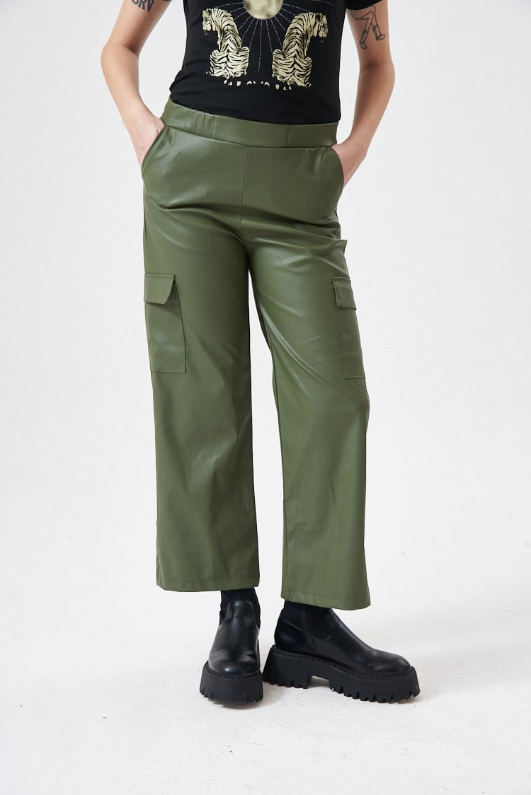 cargo engomado