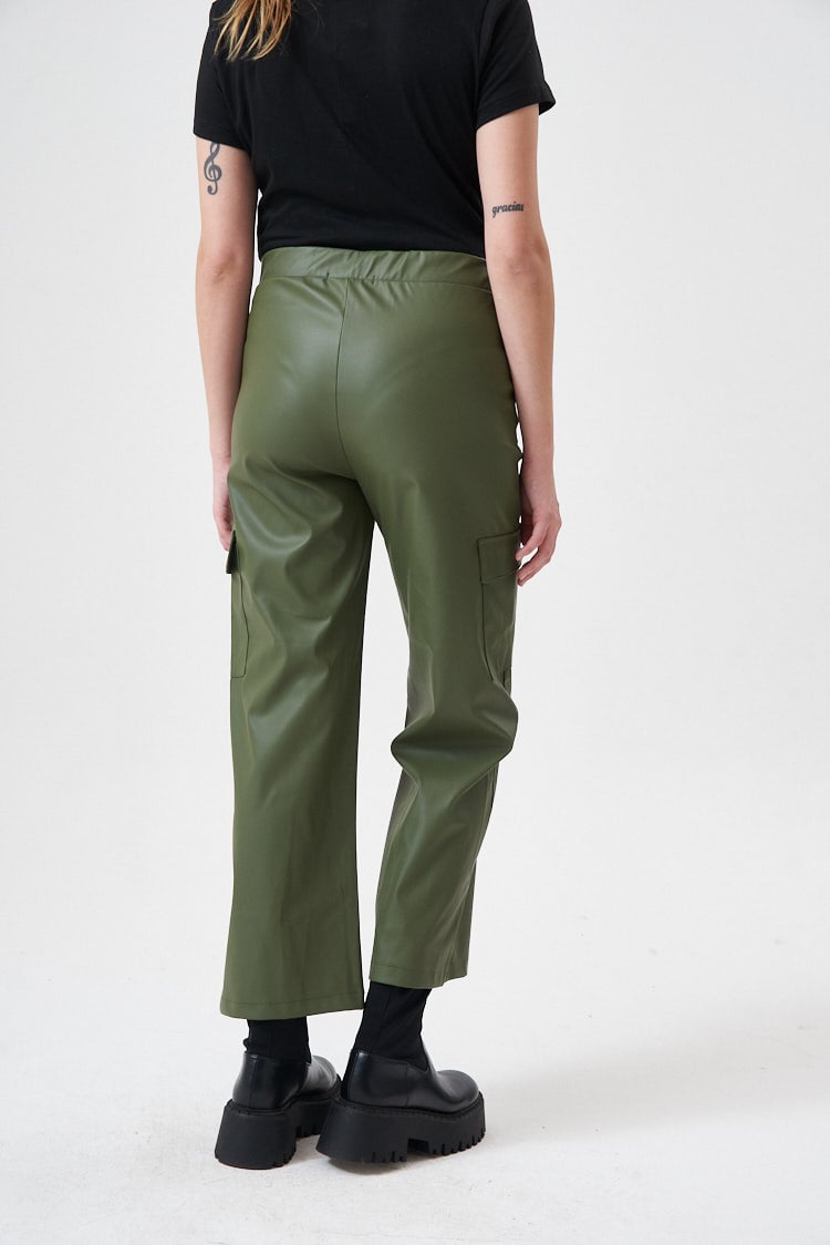 cargo engomado