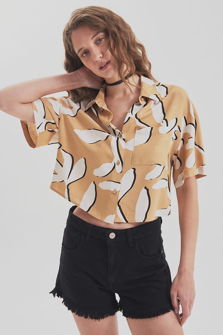camisa corta estampada