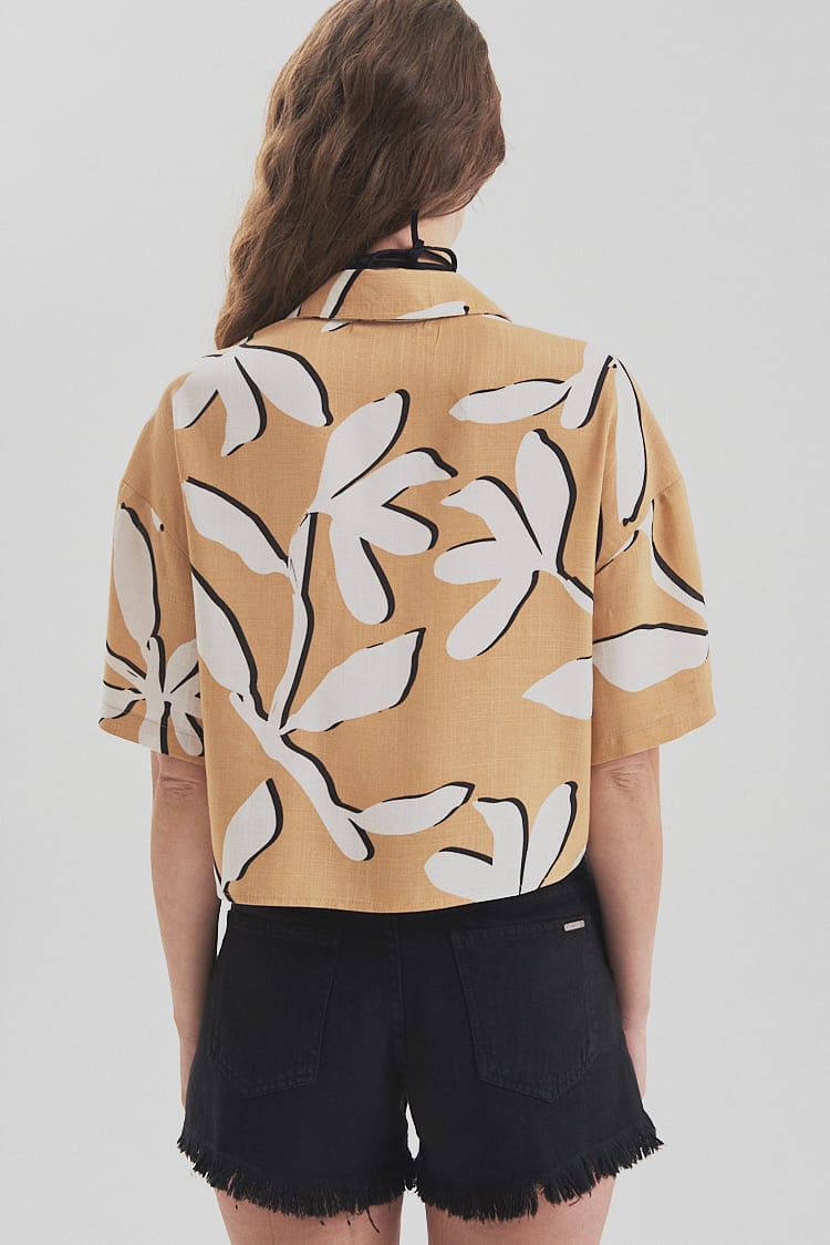 camisa corta estampada