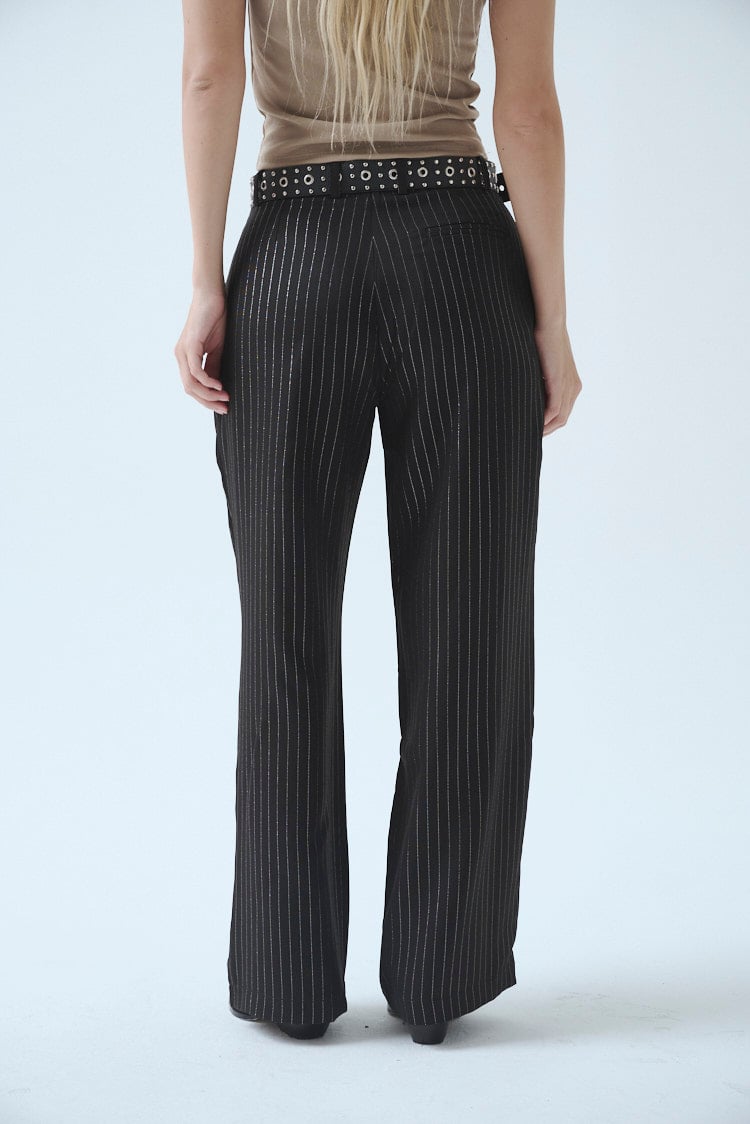 pantalon rayado sastrero