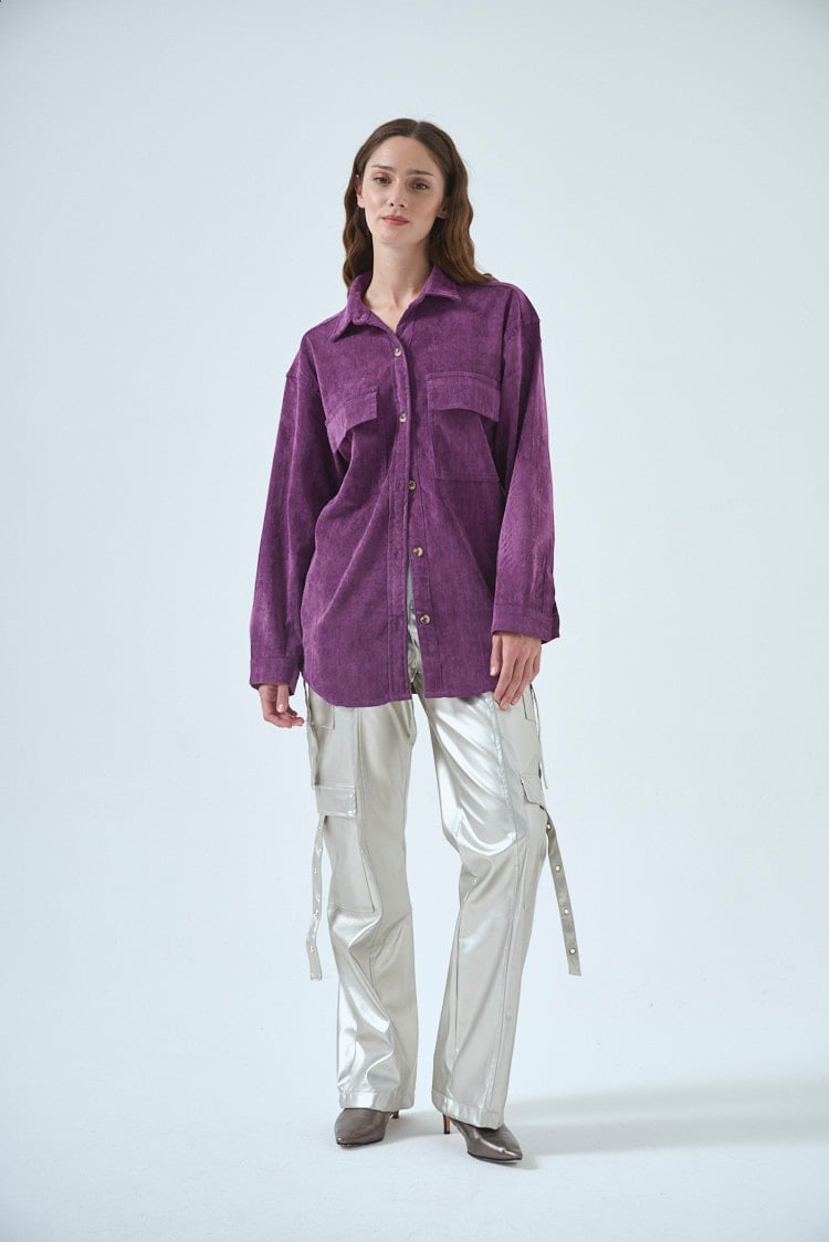 camisa oversize de corderoy