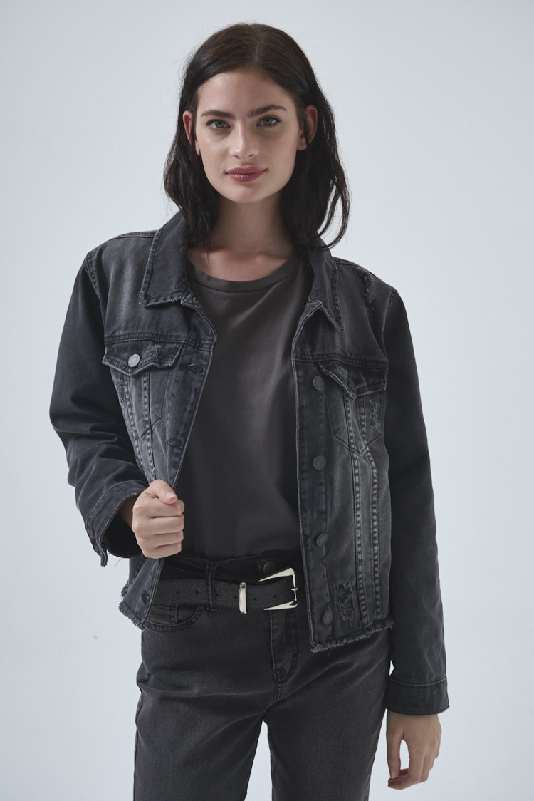campera de jean negro