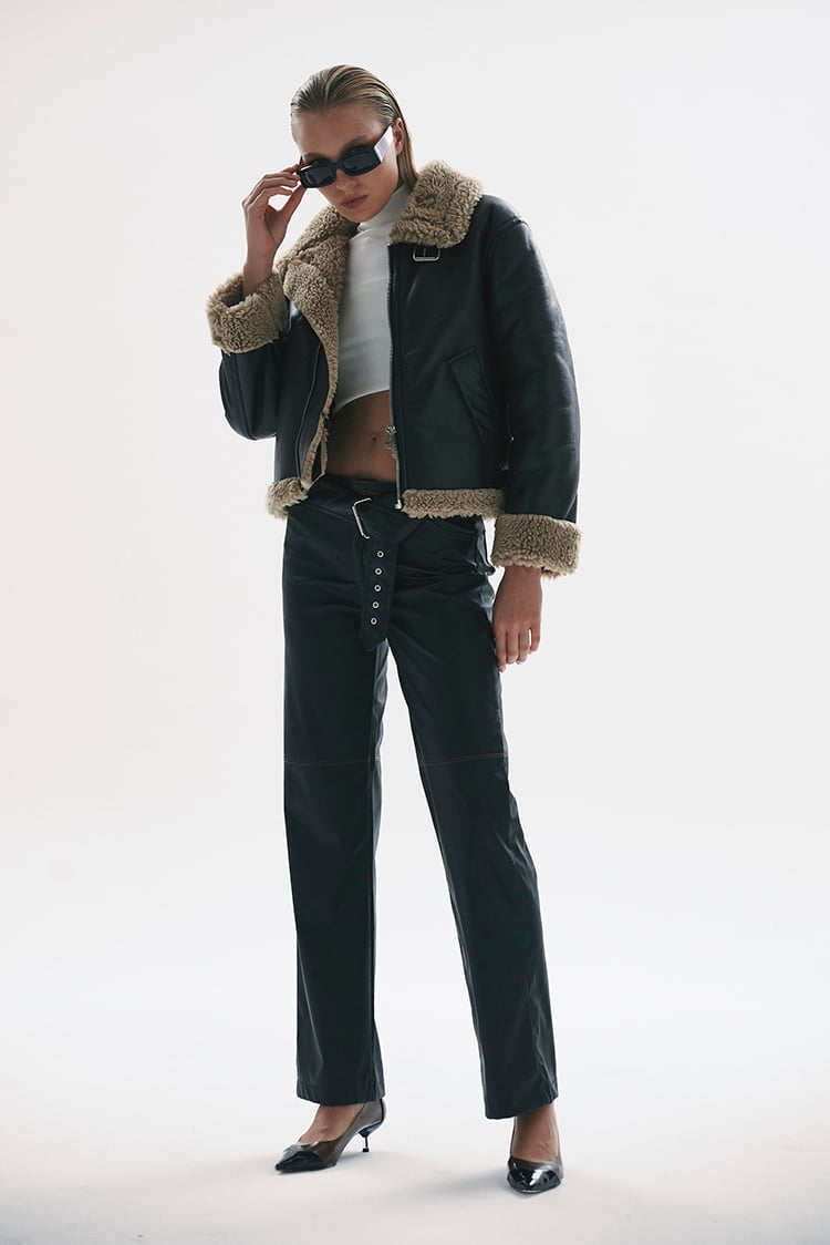 pantalon wide leg engomado