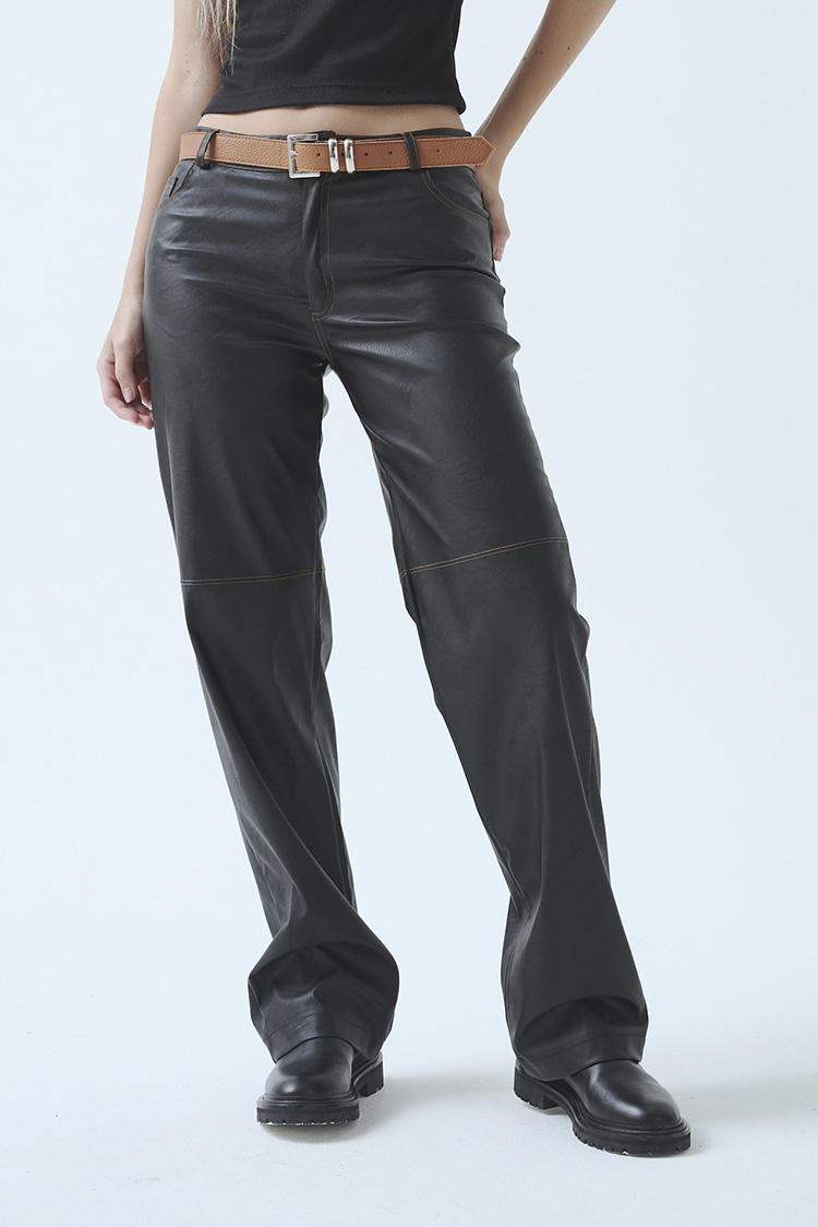pantalon wide leg engomado