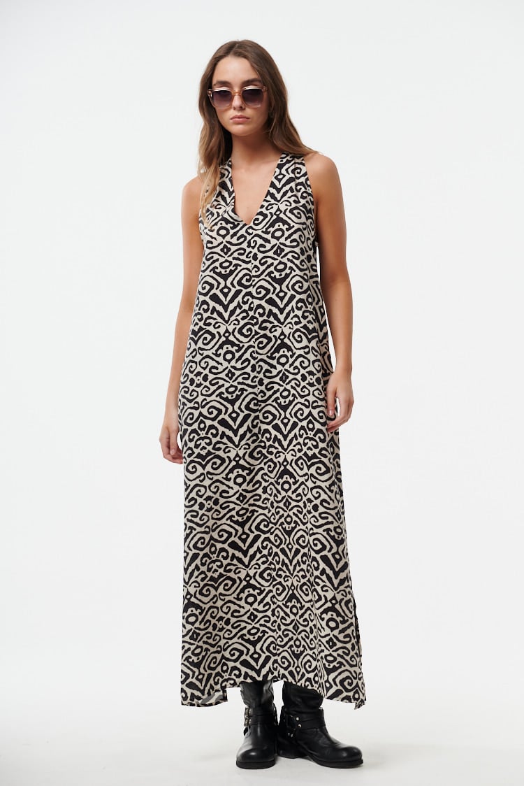 vestido estampado escote V