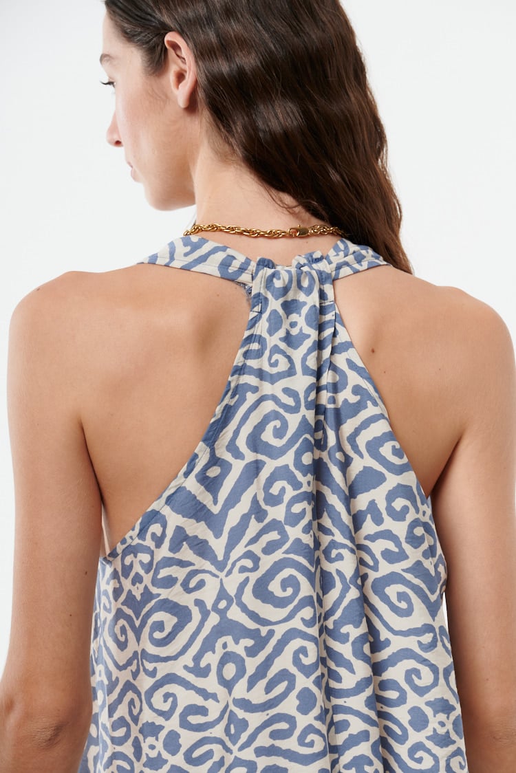 vestido estampado escote V