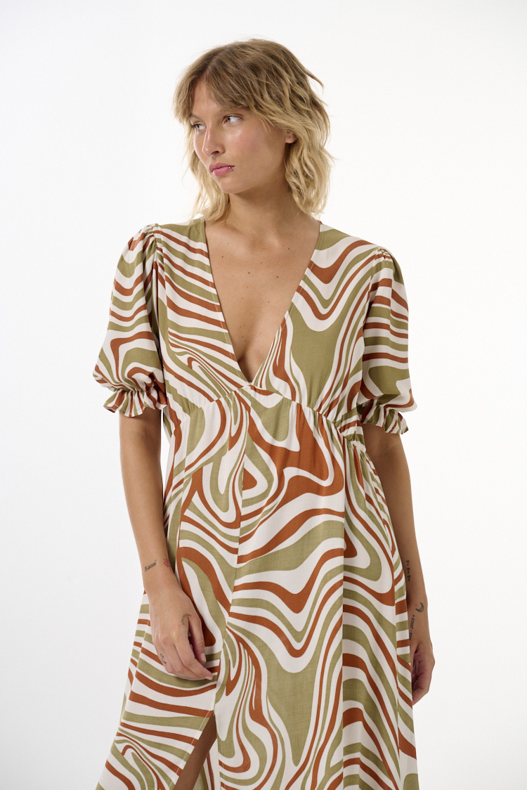 vestido estampado escote V