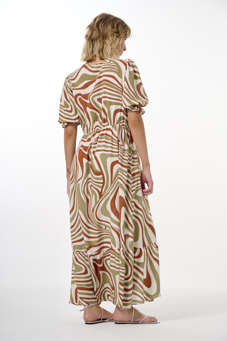 vestido estampado escote V