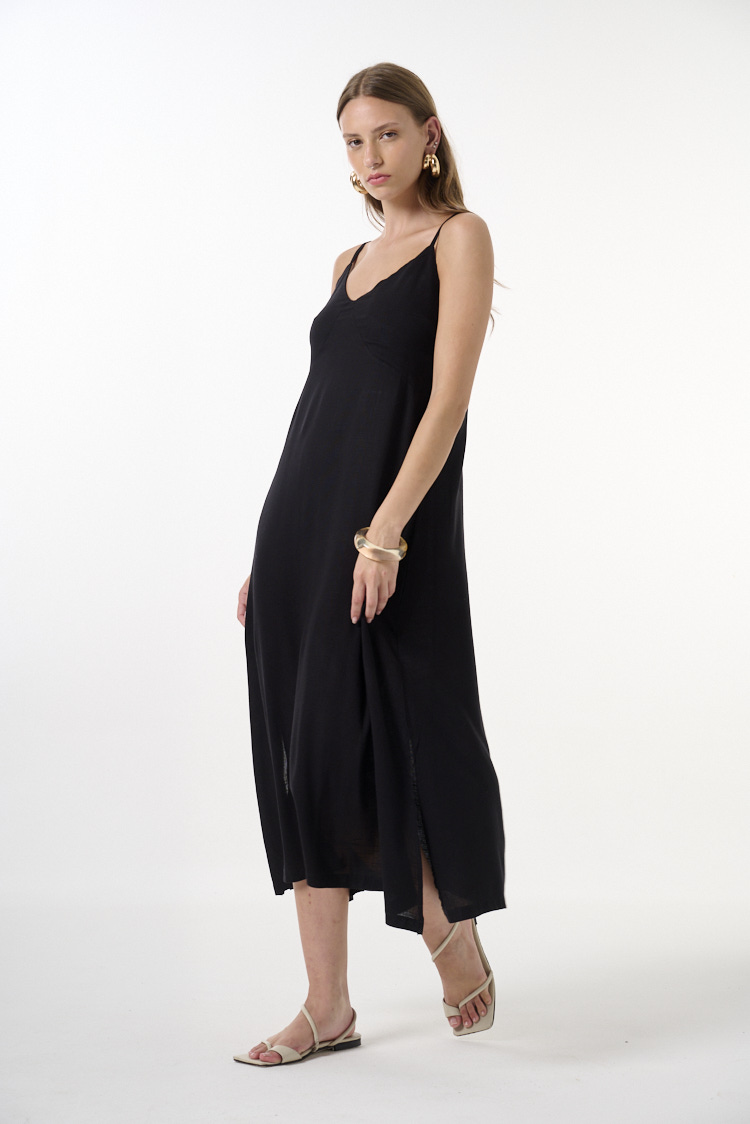 Vestido basico bretel
