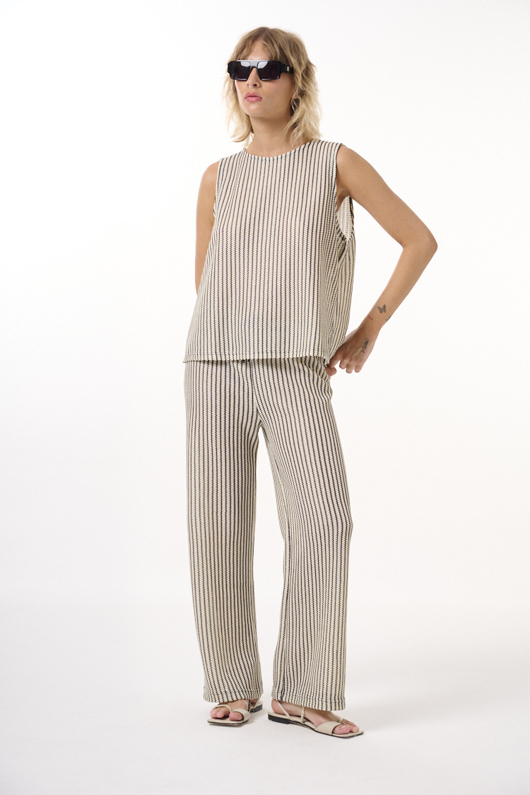 musculosa amplia rayada