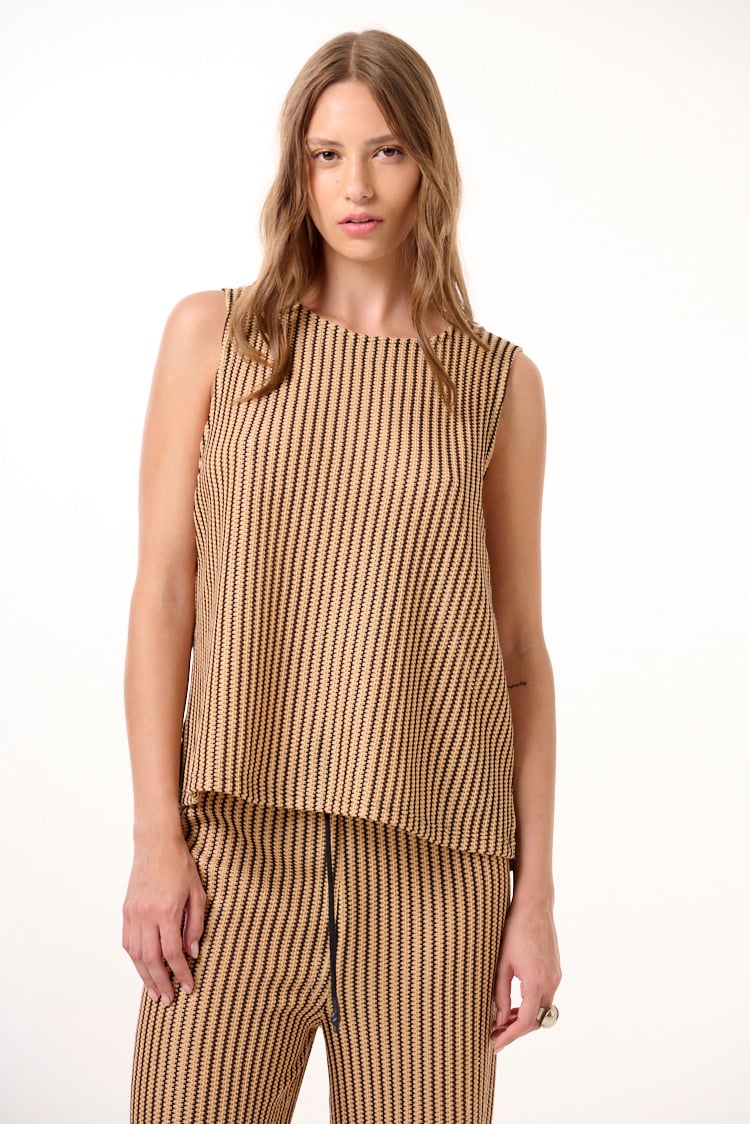 musculosa amplia rayada