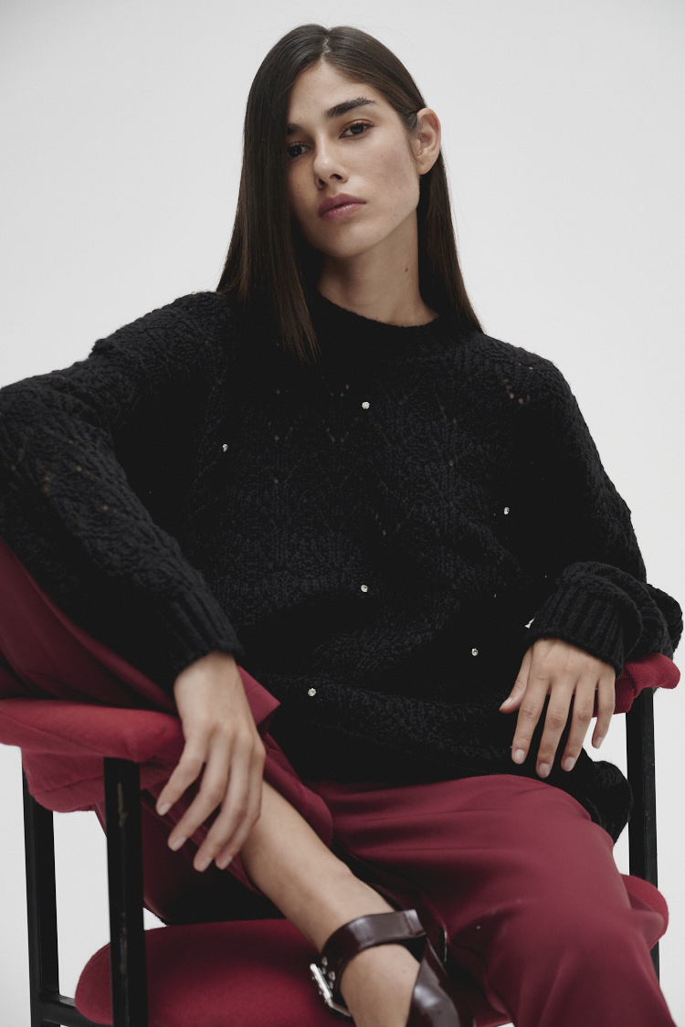 sweater tejido con brillo