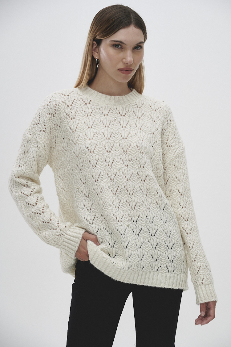 sweater tejido con brillo