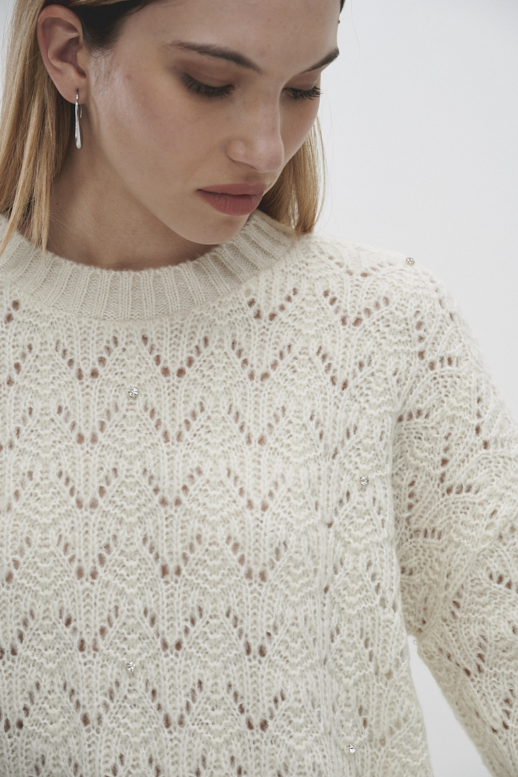 sweater tejido con brillo