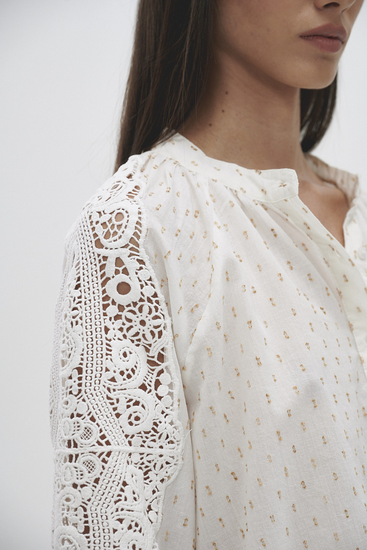 blusa manga calada