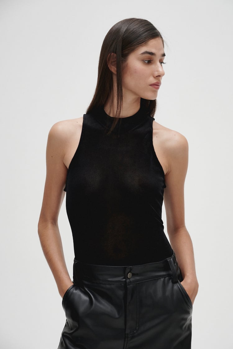 top cuello alto