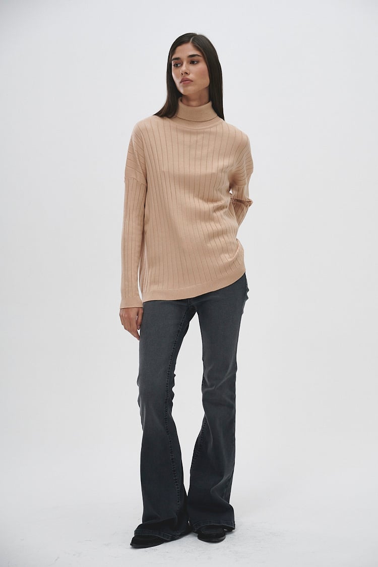 Polera larga cuello alto