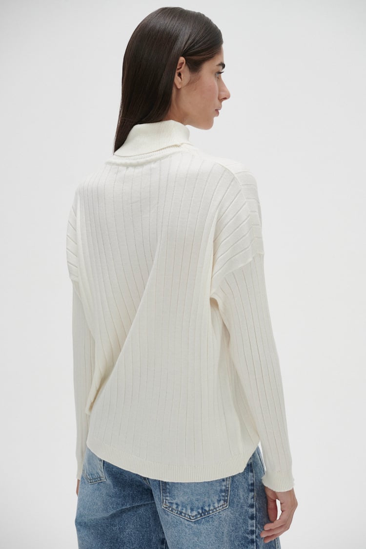 Polera larga cuello alto