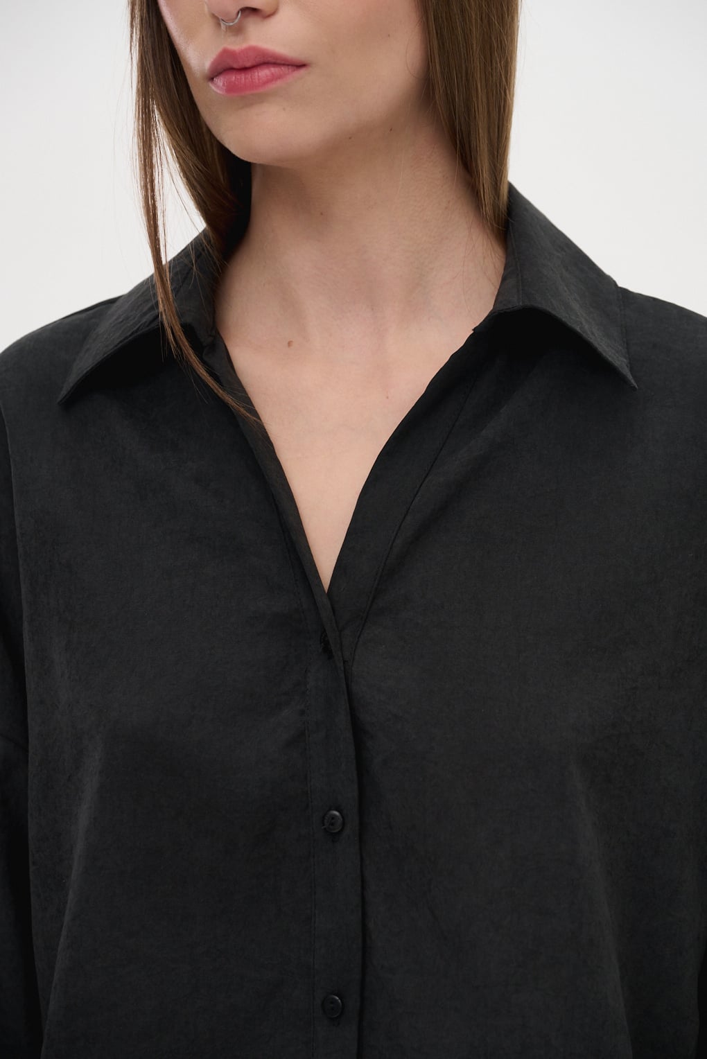 camisa holgada corta