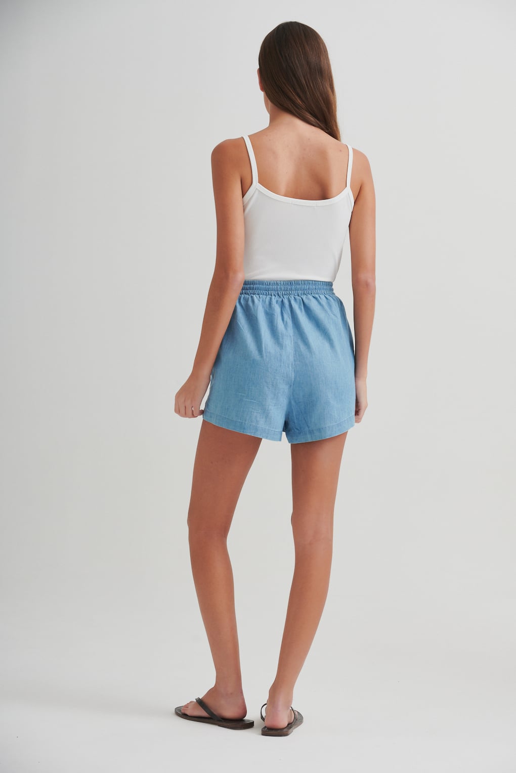 short denim bordado