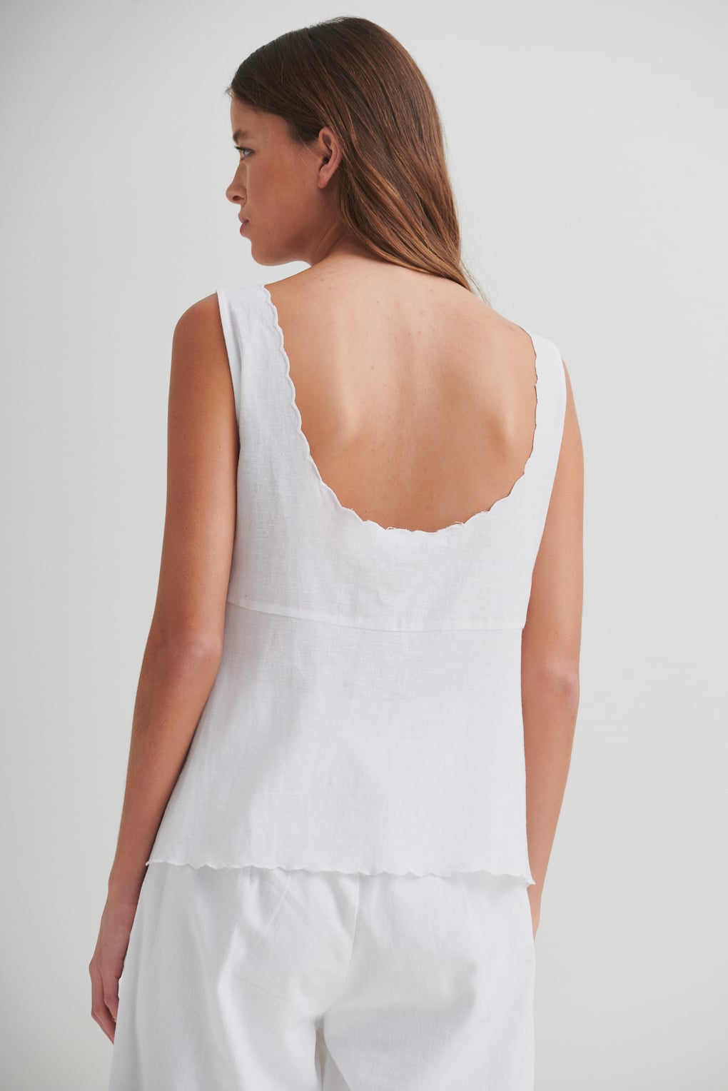 blusa lino bordada