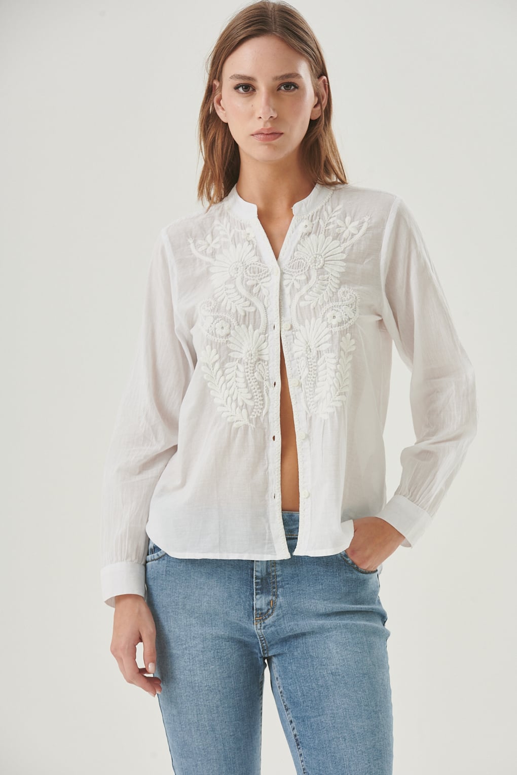 camisa briderie