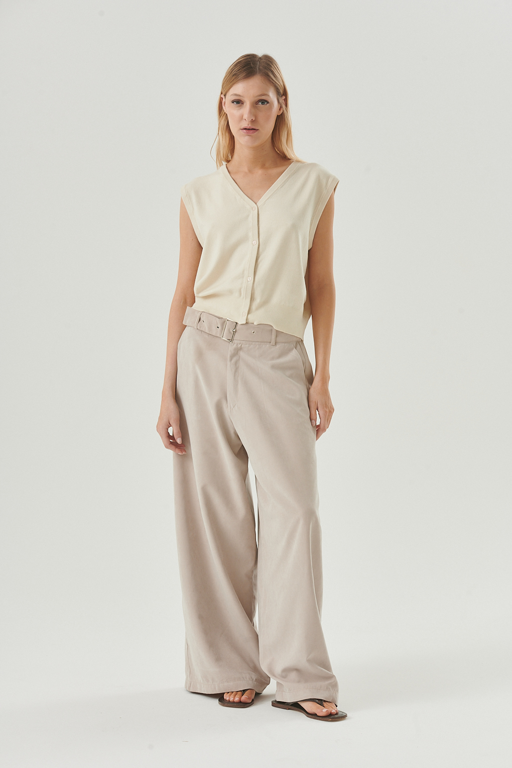 pantalón gamuzado