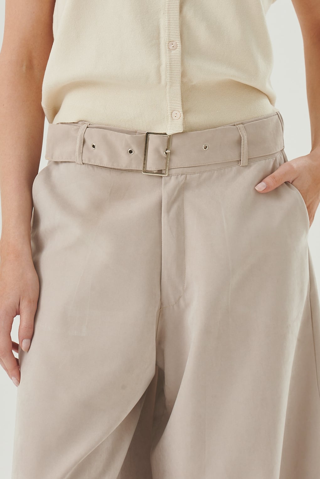 pantalón gamuzado