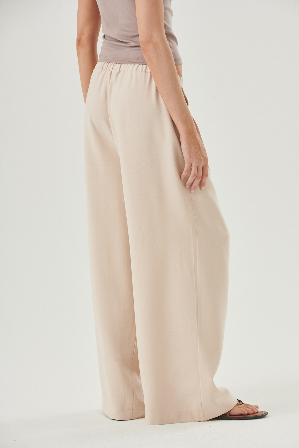 pantalón crepe