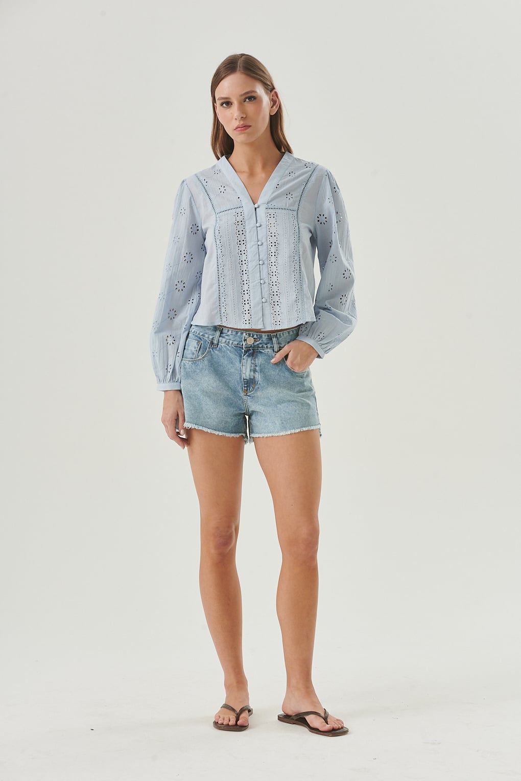 short denim desflecado