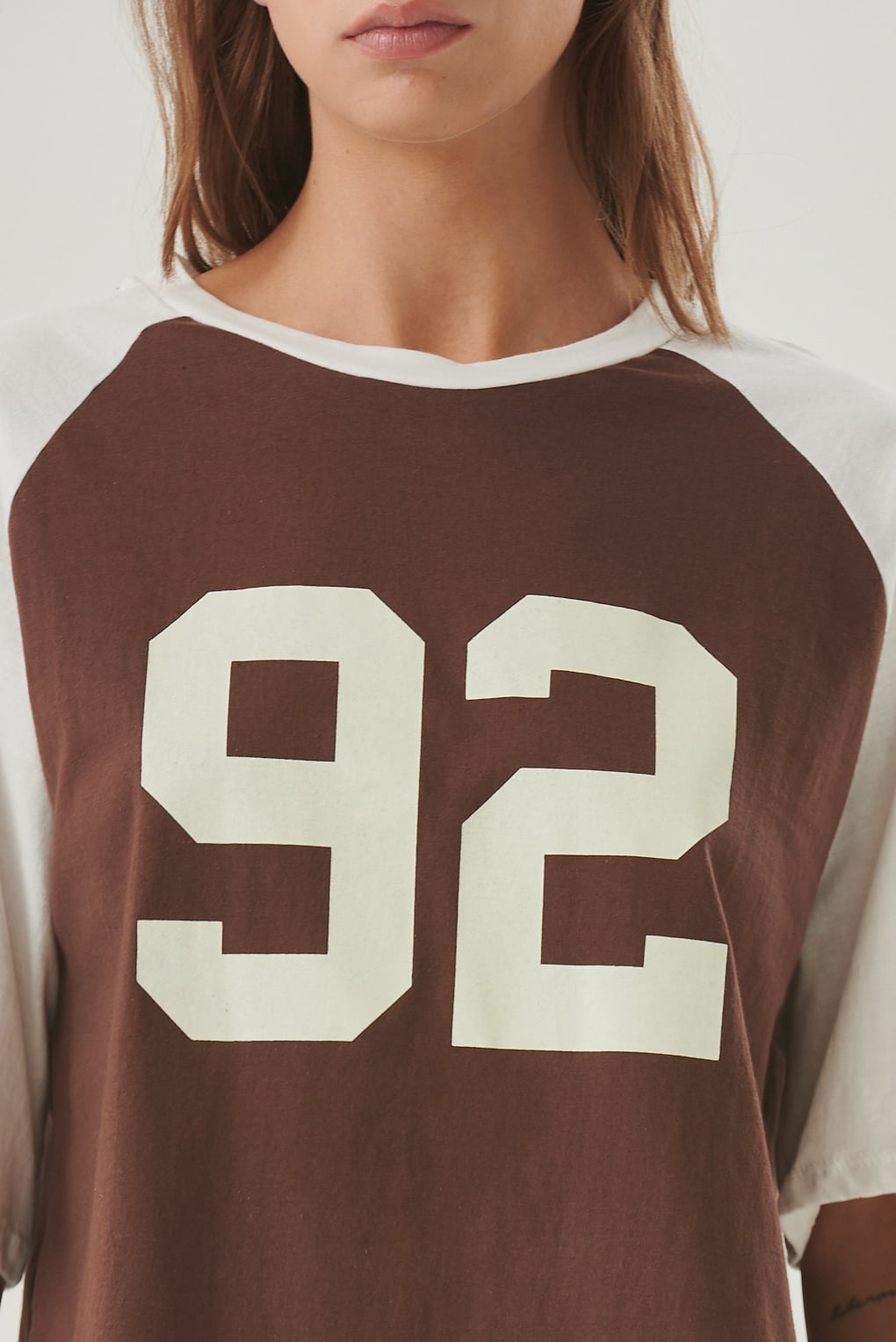 remera algodon estilo universitario 