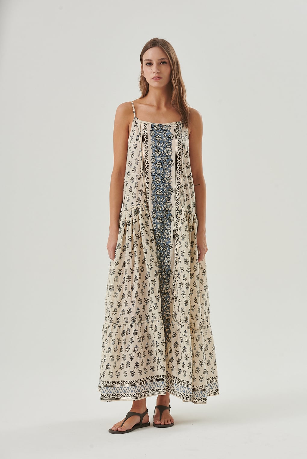 Vestido bretel estampado