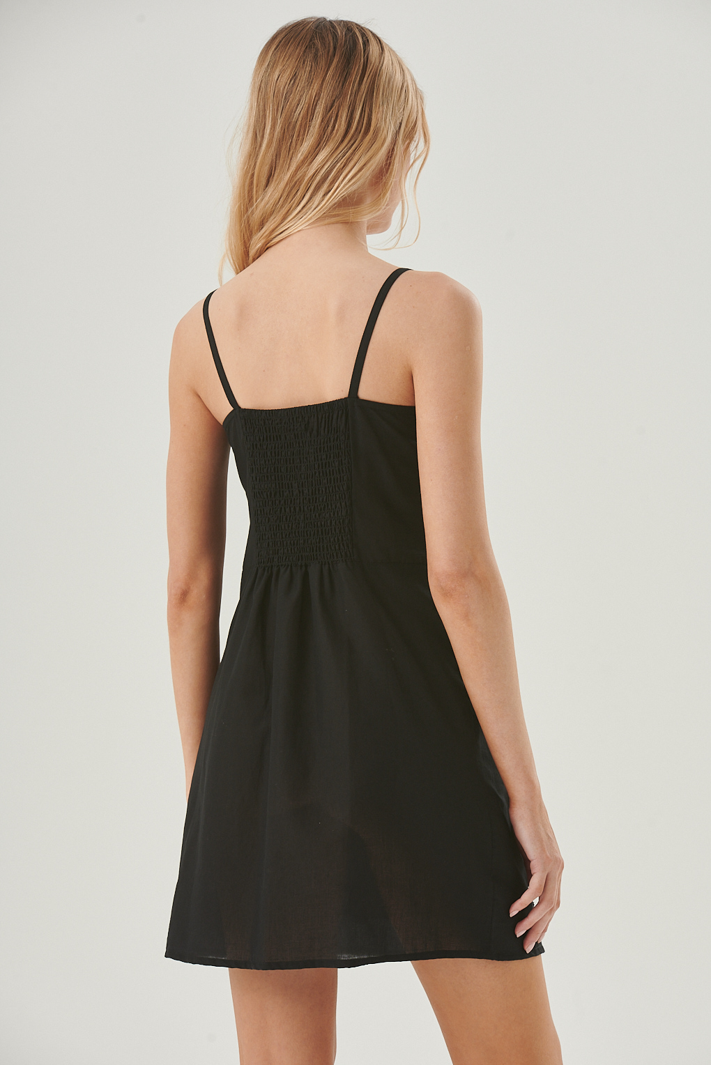 vestido con mostacillas noche