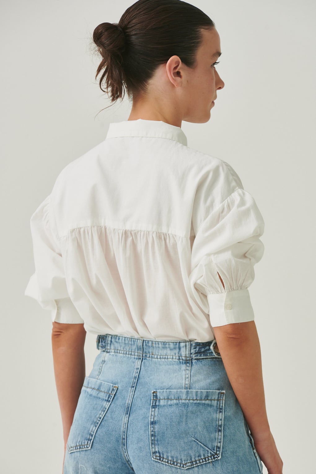 camisa algodó calada