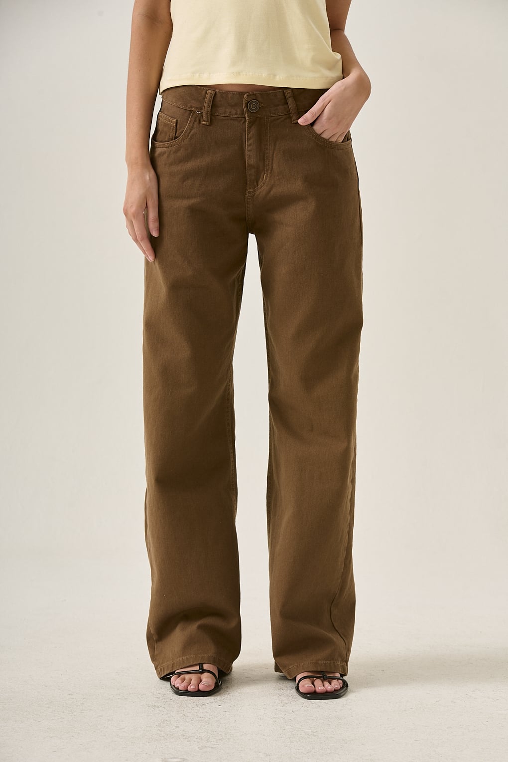 jean wide leg marrón