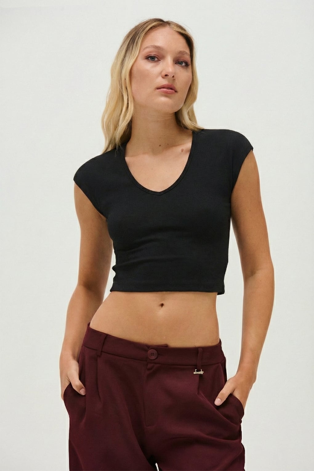 remera corta ribb