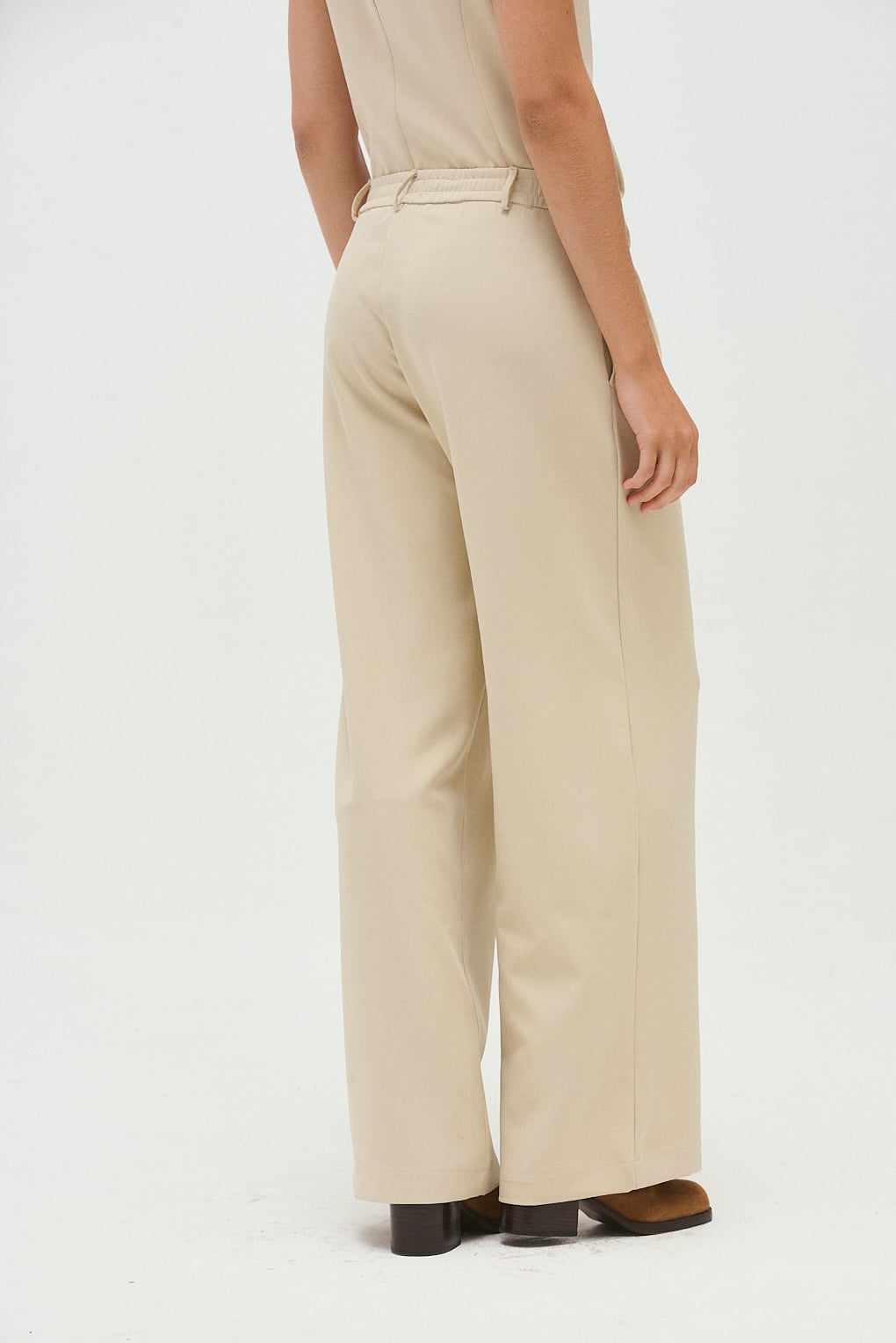 pantalón sastrero