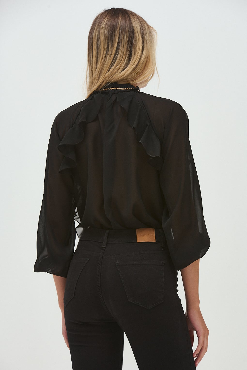 blusa gasa y volados